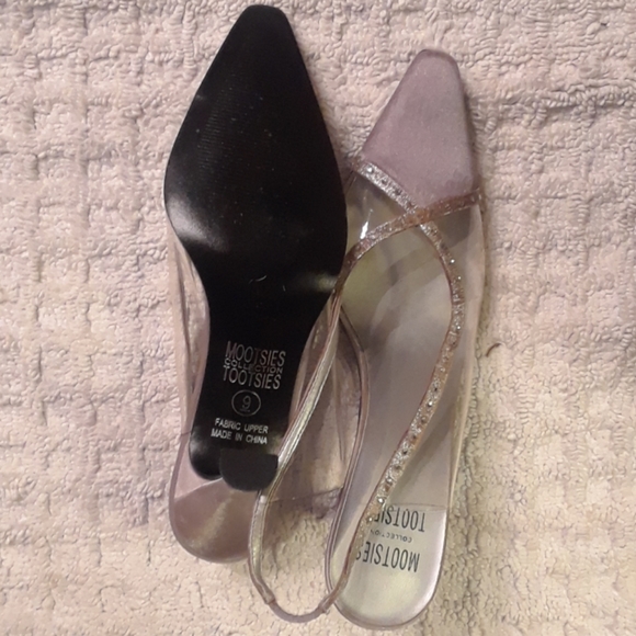 Shoes - Picture 2 of 3